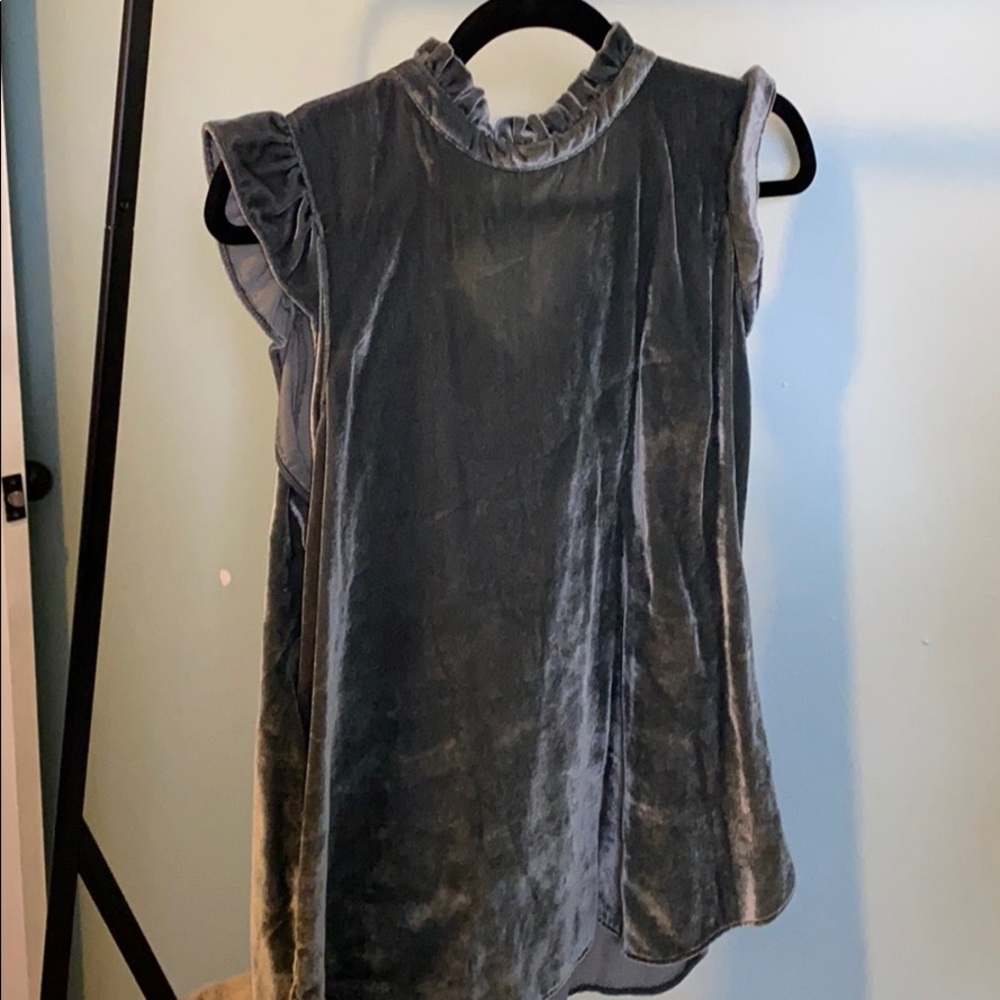 Velvet tank